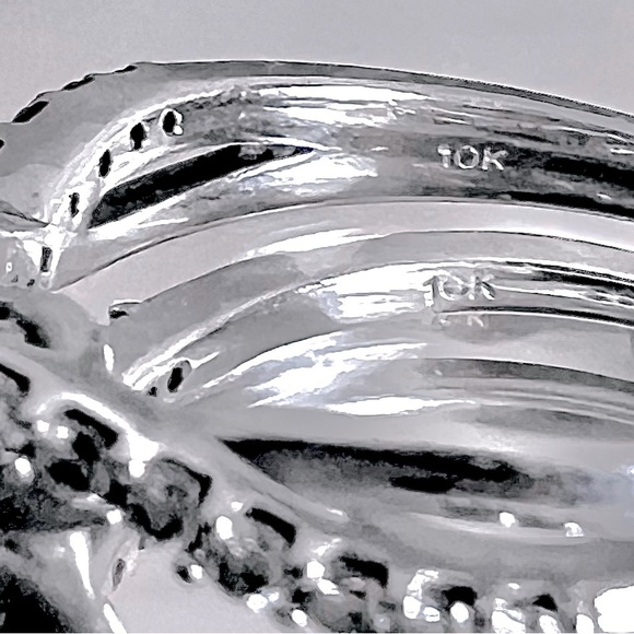 Zales Princess-Cut Diamond Bridal Set ๐ - Picture 3 of 6